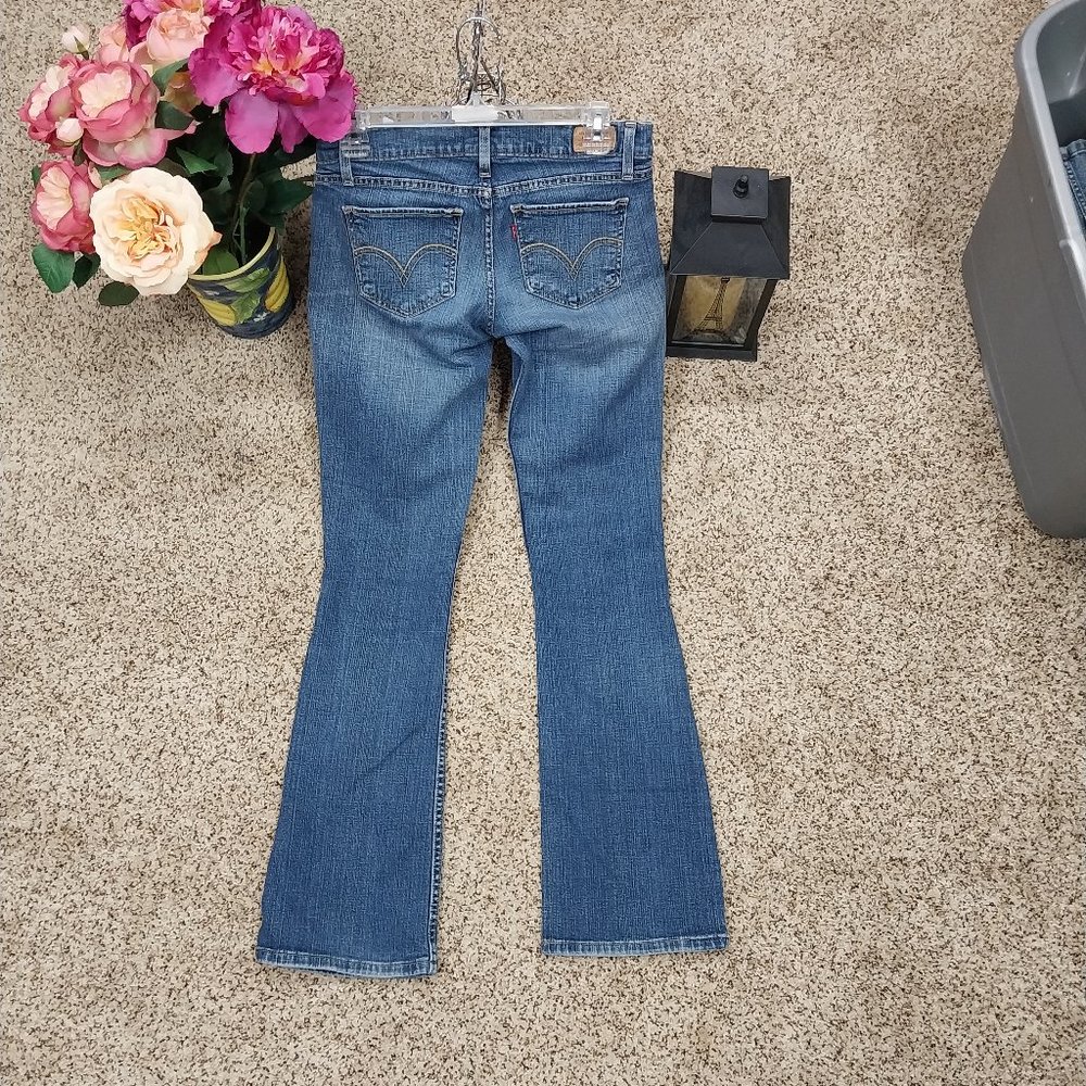 2964 Size 7j Levi's 524 Appliqued With Quilted Flowers Flare Leg Jean - Picture 4 of 6